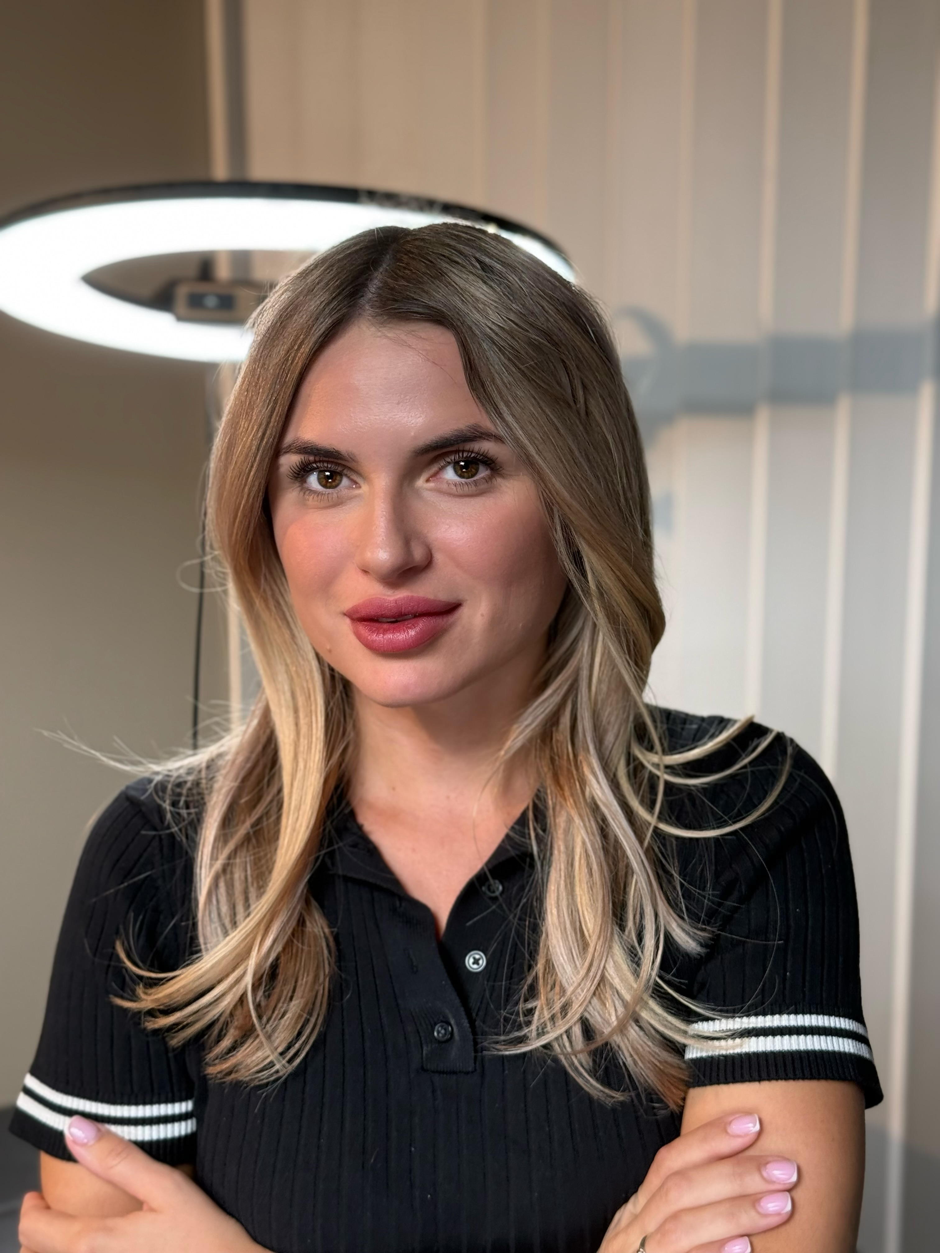 Губы — акварельная техника